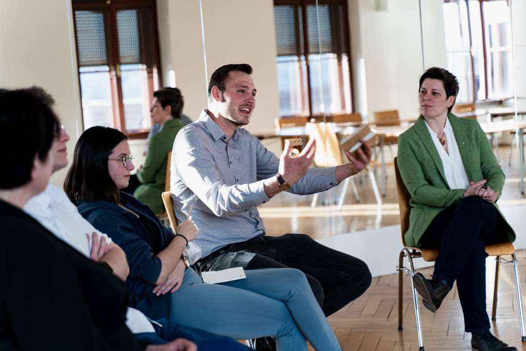 Argumentation und Diskussion. Blended-Learning-Angebot.