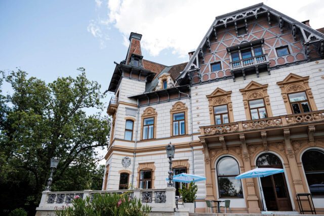 campus-tivoli-about-springer-schloessl