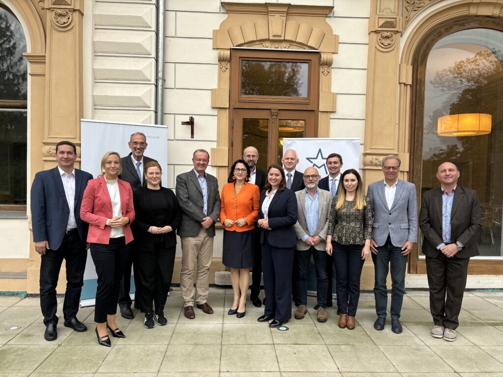 Demographie-Konferenz-Gruppenbild